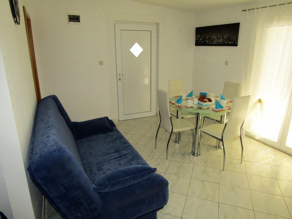 וודיצה Apartments Kokor מראה חיצוני תמונה
